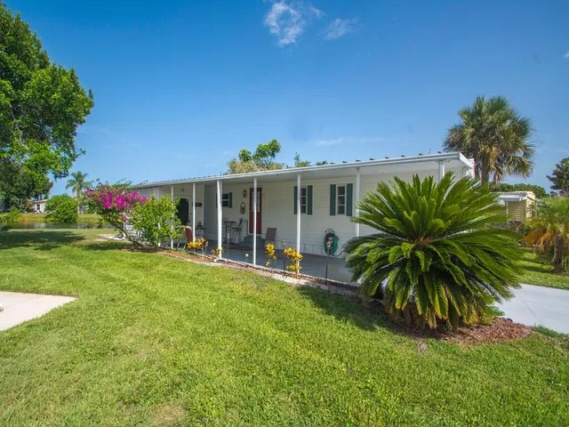 Residence photo 9