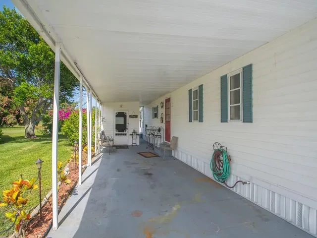 Residence photo 11