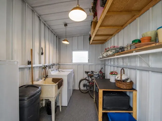 Residence photo 33