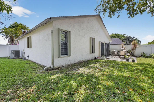  Residence photo 33