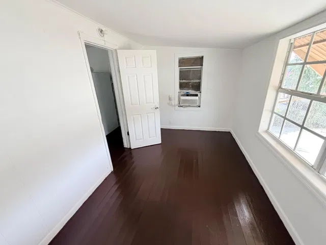 West Palm Beach Residence photo 2