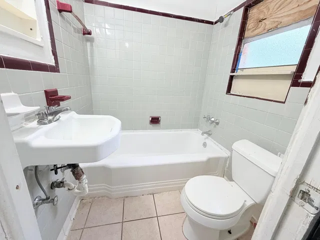 West Palm Beach Residence photo 9