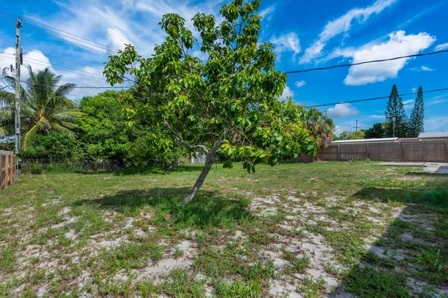  Residence photo 18