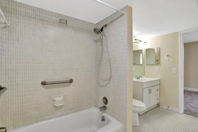 Boca Raton Unit Unit 403 photo 21