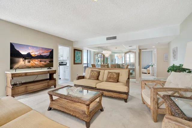Eastpointe Singer Island Unit 11A photo 10