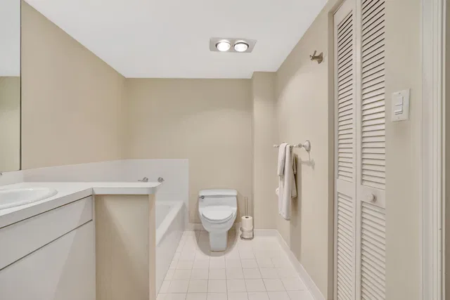 Eastpointe Singer Island Unit 11A photo 19