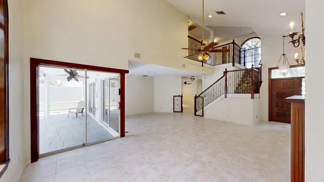 Residence photo 5