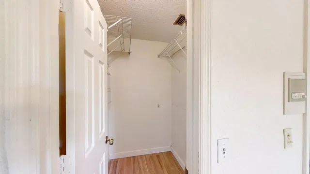Residence photo 34