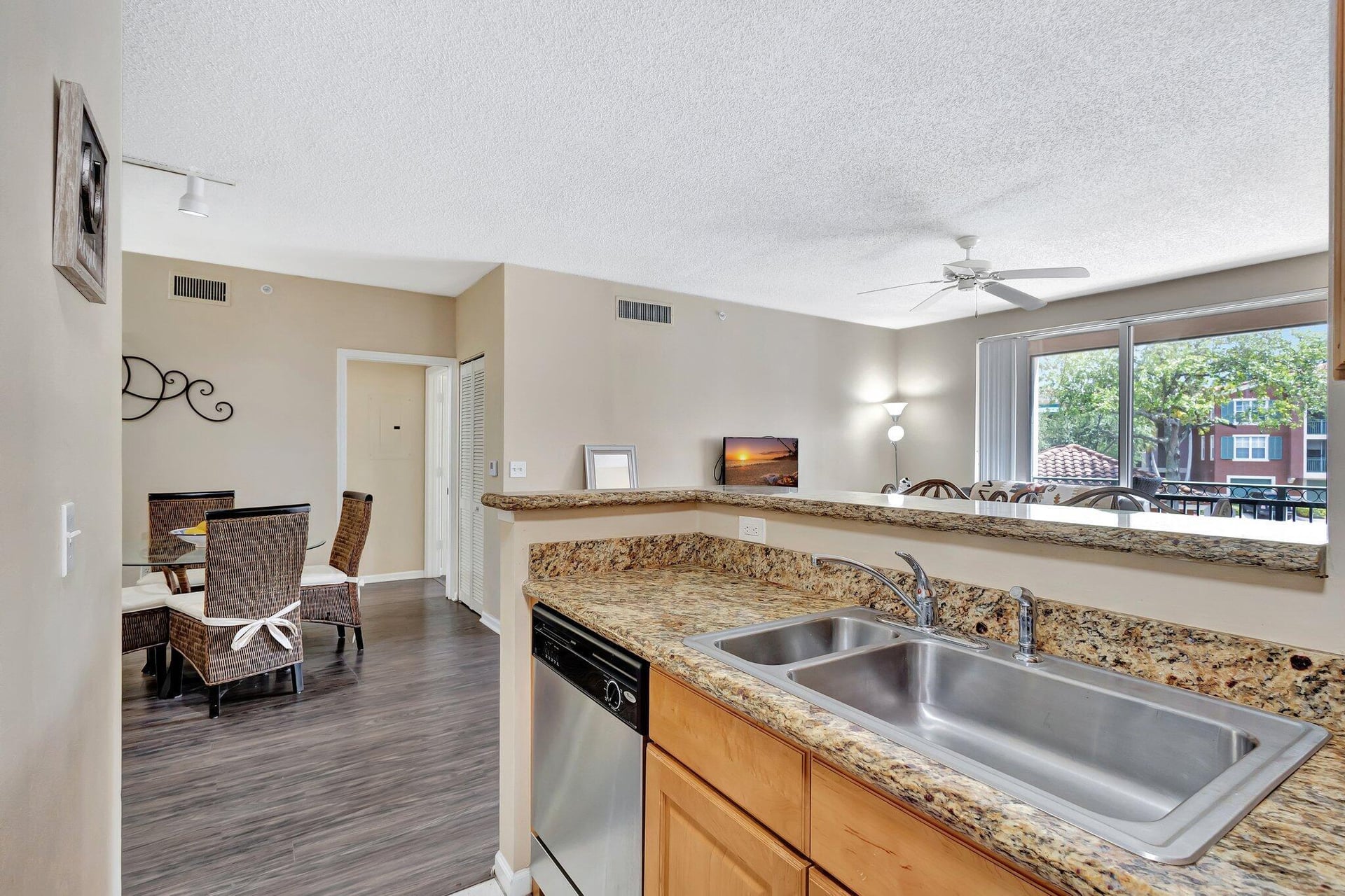  Unit 204 photo 11