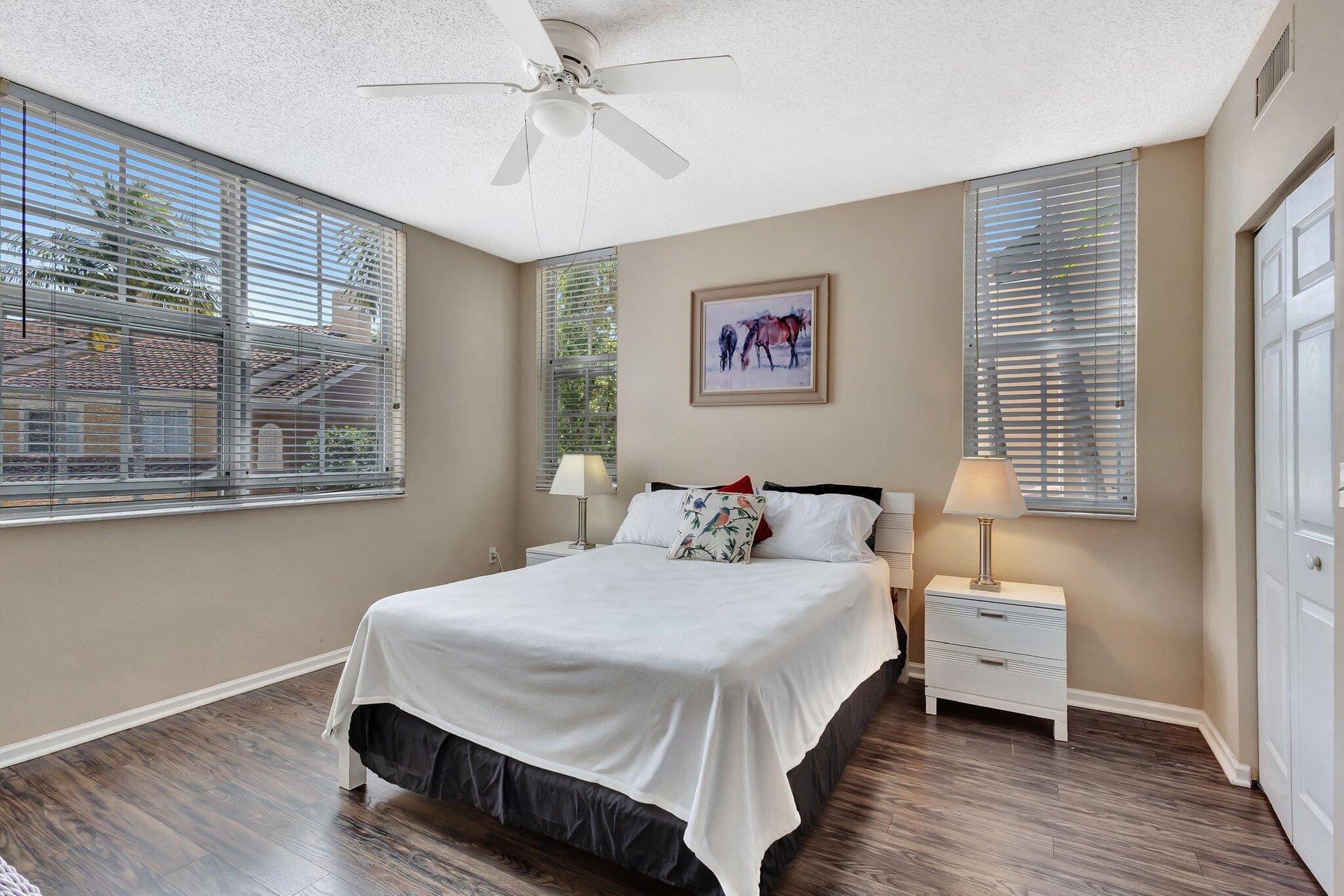  Unit 204 photo 13