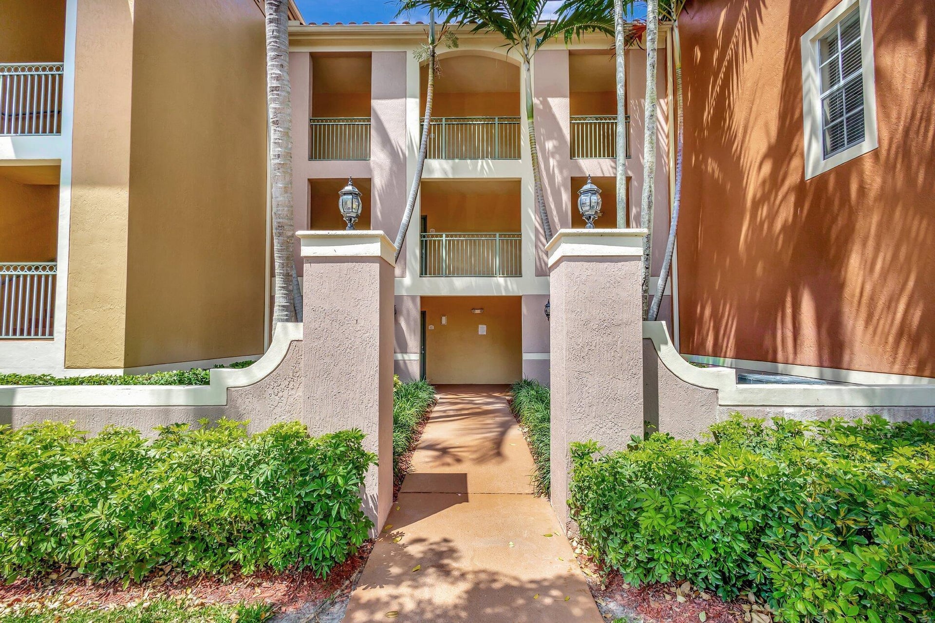  Unit 204 photo 25