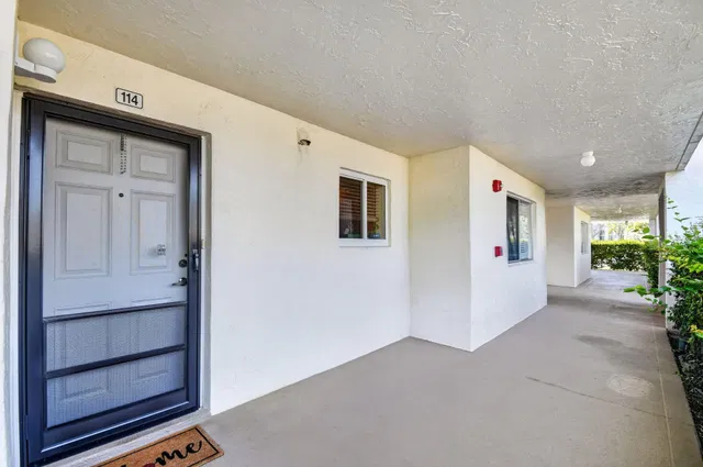 Unit 114 photo 2