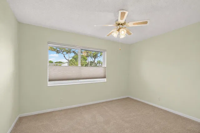 Unit 114 photo 46