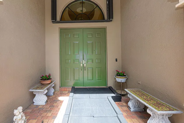 Residence photo 9