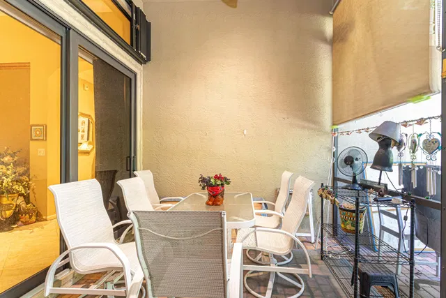 Residence photo 35