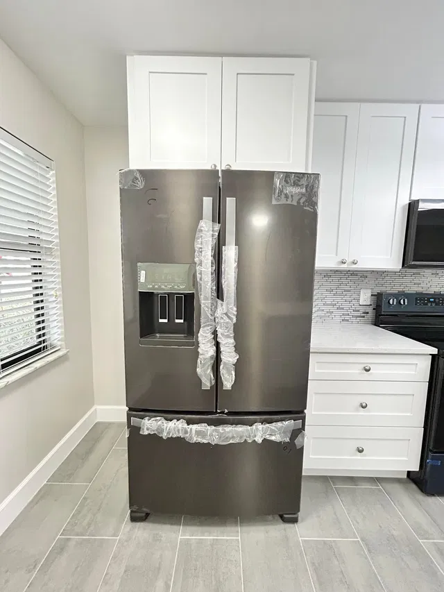 Unit 102 photo 12