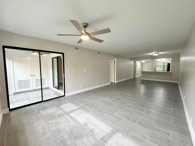 Unit 102 photo 14