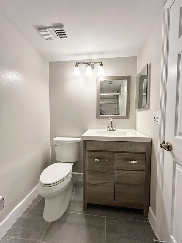Unit 102 photo 30