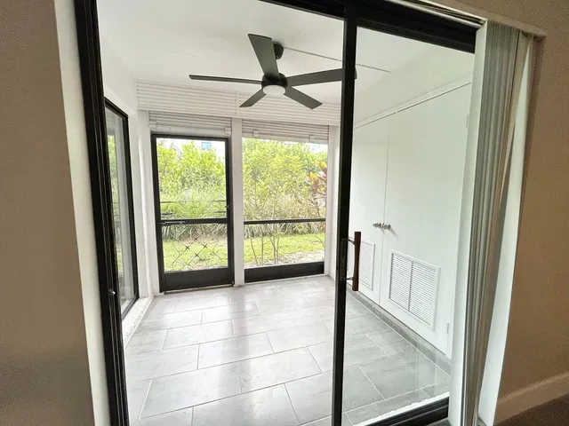 Unit 102 photo 38