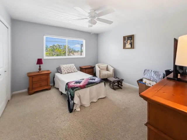Unit 206T photo 12