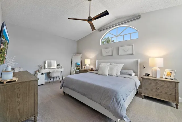 PGA National Palm Beach Gardens Residence photo 13