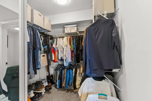 Residence photo 25