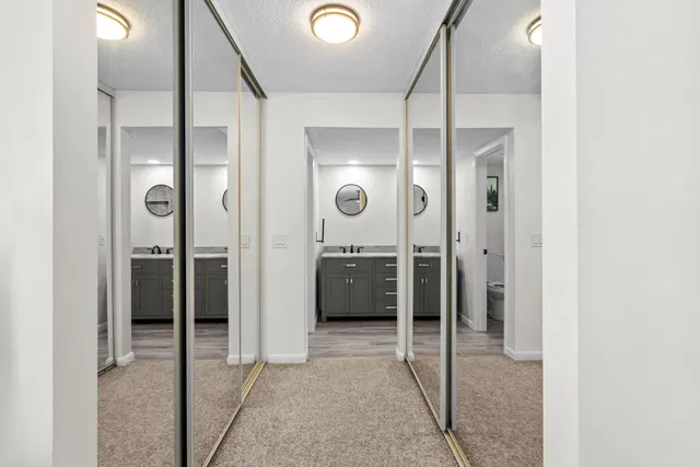 Residence photo 26