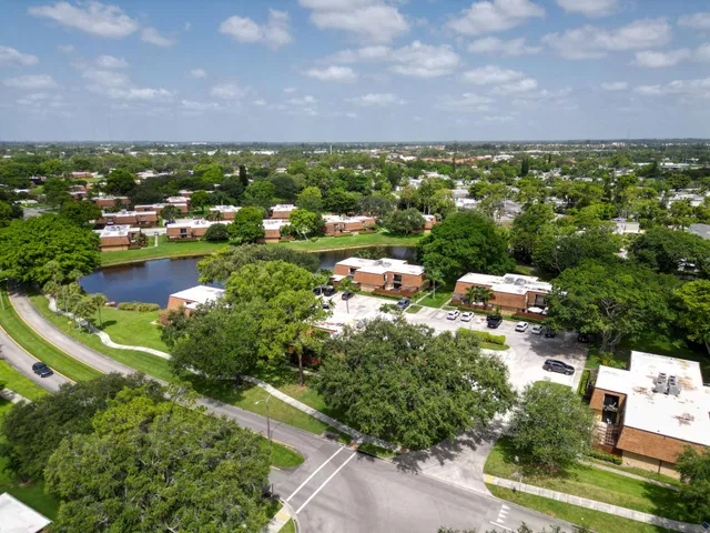 Residence photo 45