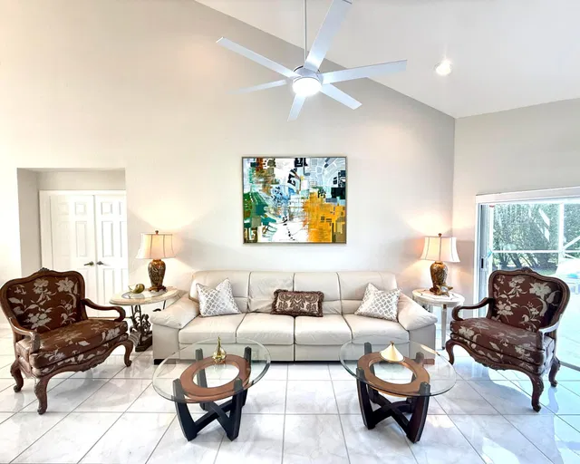 Residence photo 11