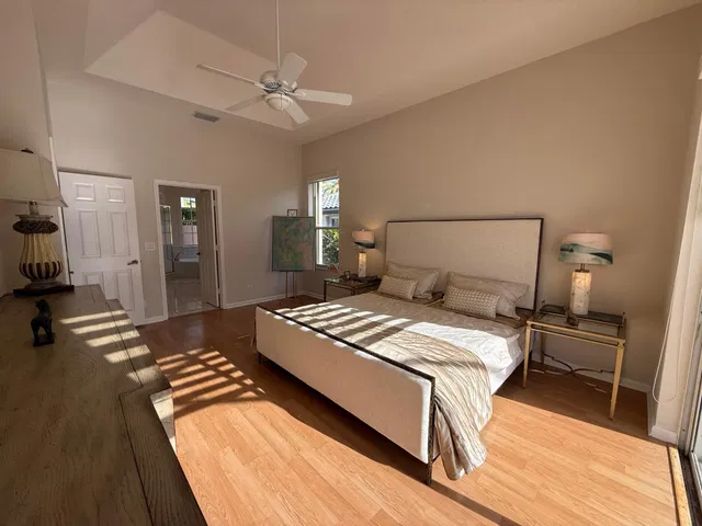 Residence photo 25