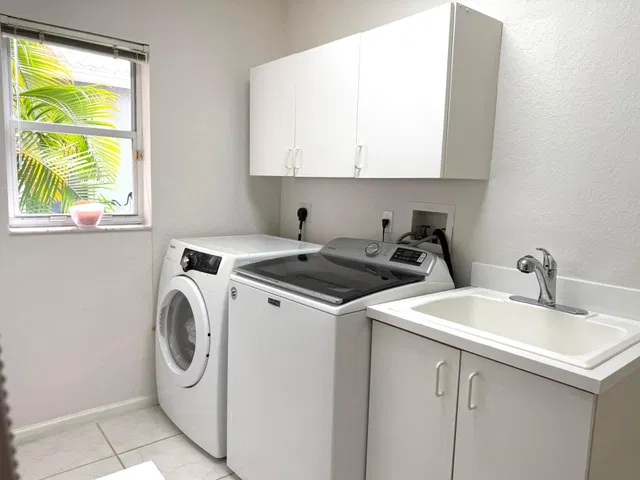 Residence photo 50