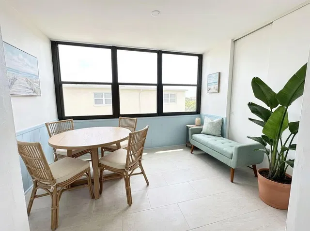  Unit 4100 photo 15