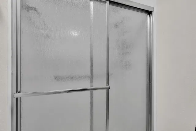 Residence photo 32