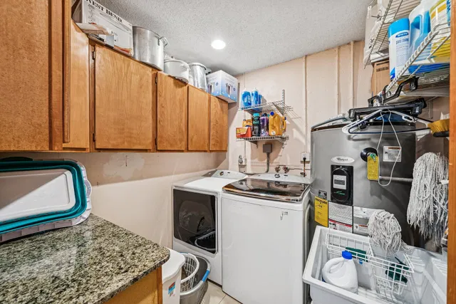 Residence photo 29