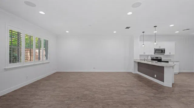  Residence photo 10