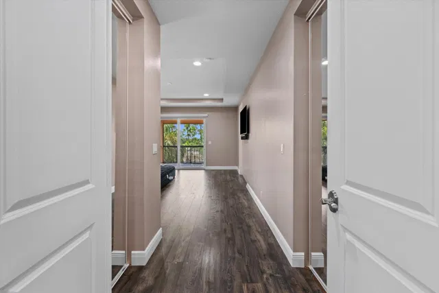  Residence photo 22