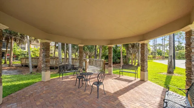  Residence photo 49