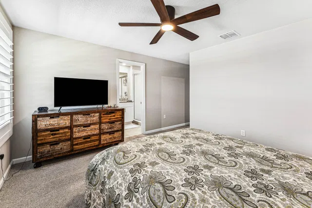  Residence photo 21