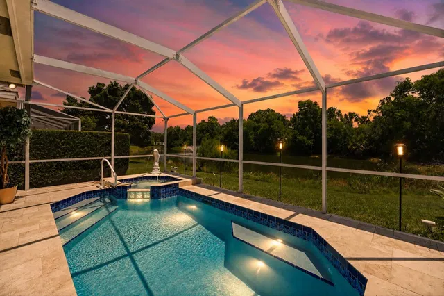 Residence photo 6