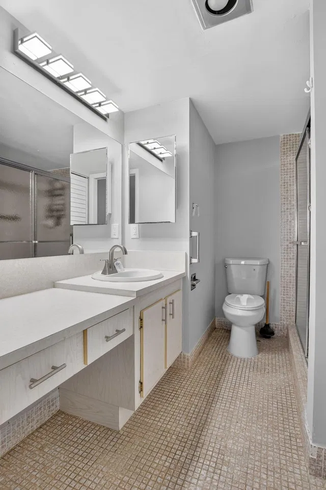 Residence photo 22