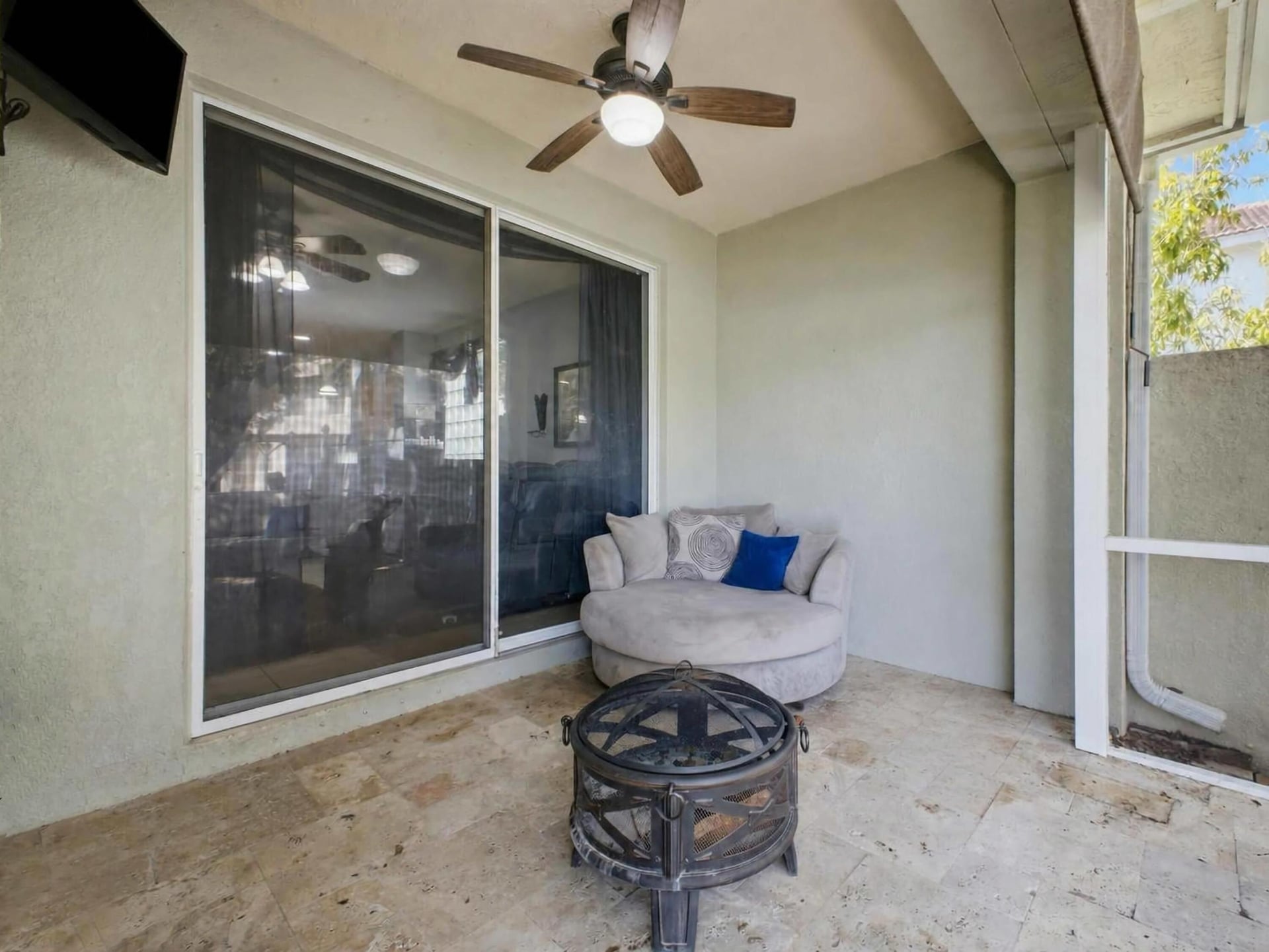  Residence photo 16