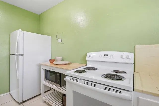 Unit 6 photo 11