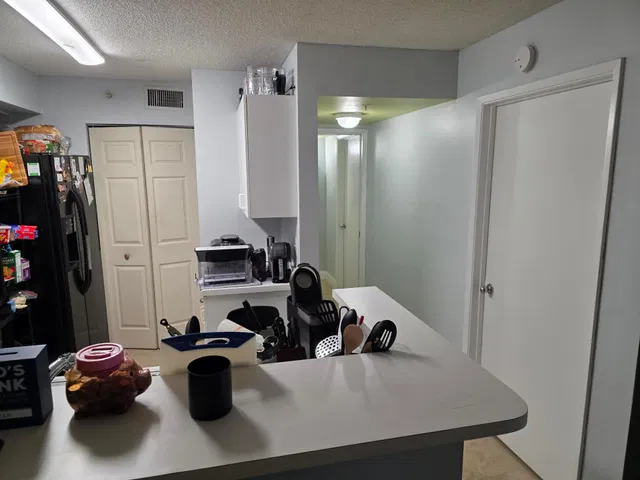 Unit 104 photo 15