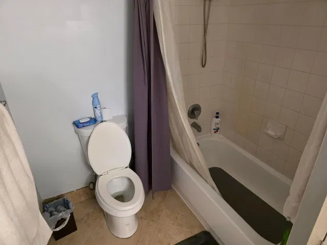 Unit 104 photo 20