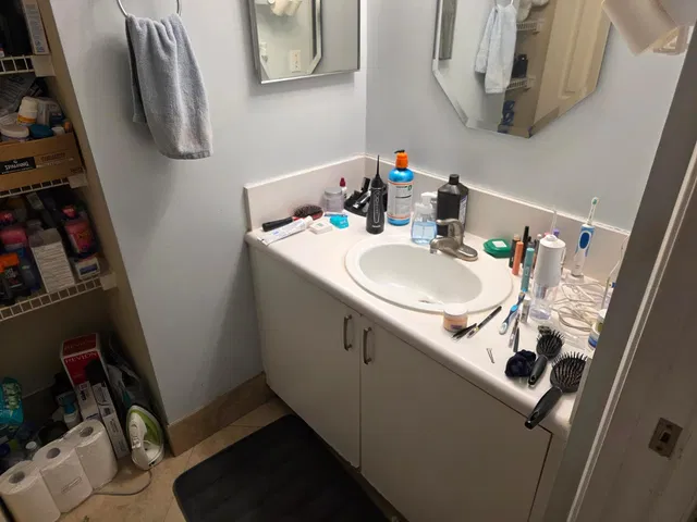 Unit 104 photo 21