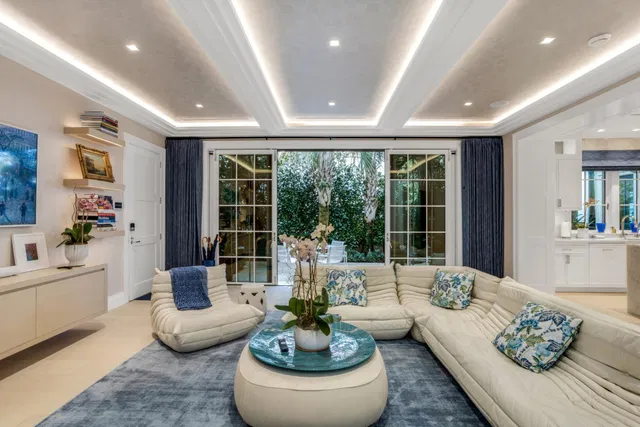 Estate Section Palm Beach Residence photo 12