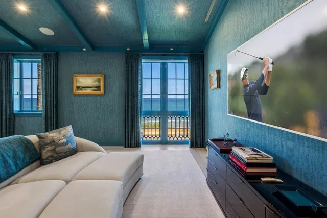 Estate Section Palm Beach Residence photo 15