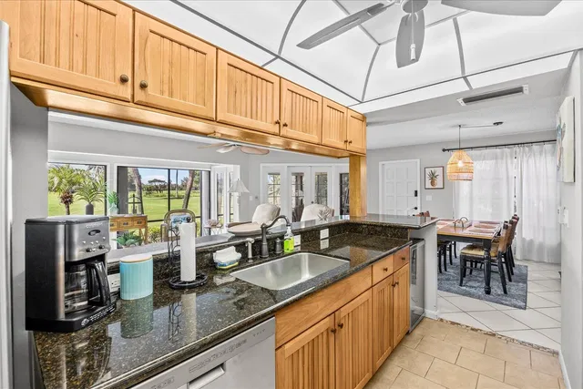  Residence photo 19
