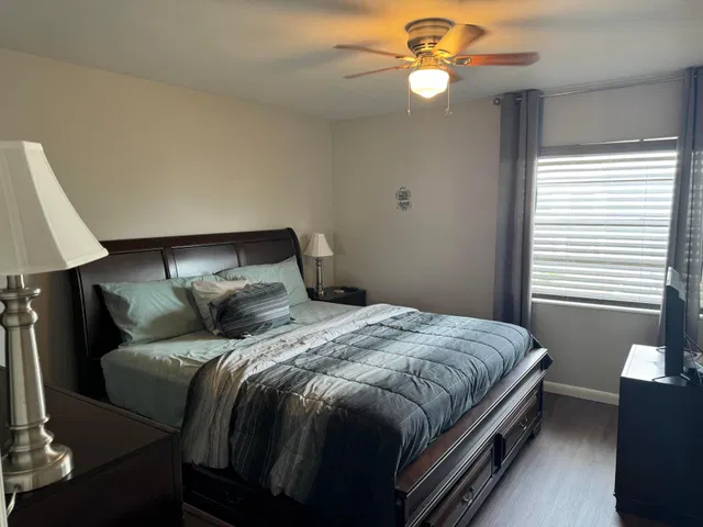  Residence photo 5