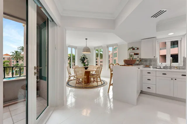 Boca Raton Unit 426 photo 5